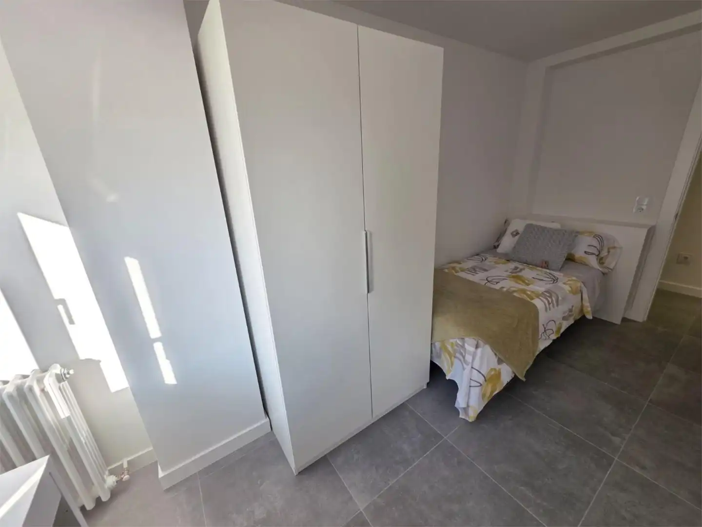 Zimmer in Calle Bientocadas, 9, Sancti Spiritus - San Juan Schlafzimmer von Wohnung zur untervermieten in Salamanca mit Klimaanlage, Heizung und Terrasse