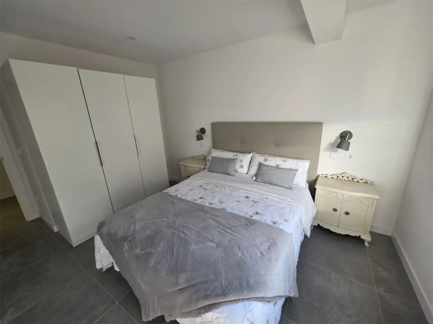 Zimmer in Calle Bientocadas, 9, Sancti Spiritus - San Juan Schlafzimmer von Wohnung zur untervermieten in Salamanca mit Klimaanlage, Heizung und Terrasse