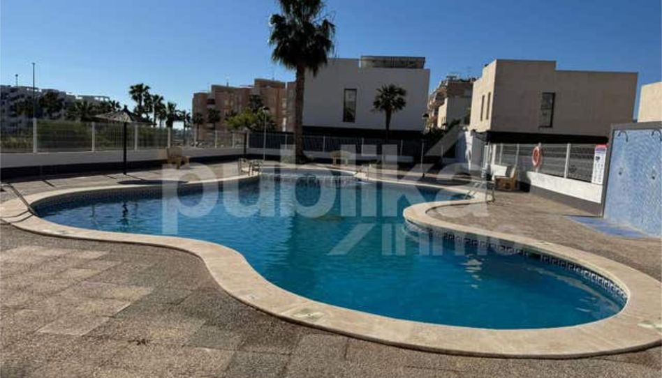 Single-family semi-detached for sale in El Raso, Guardamar del Segura - image 1 Photo 1 of Single-family semi-detached for sale in El Raso, Guardamar del Segura