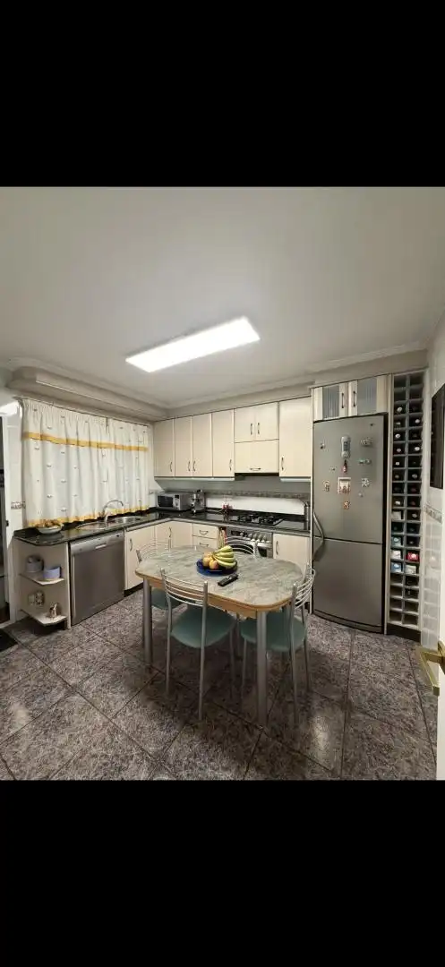 Dúplex en venta en Avenida Obispo Victorio Oliver, 2, Orihuela ciudad Cocina de Dúplex en venta en Orihuela con Aire acondicionado, Terraza y Balcón