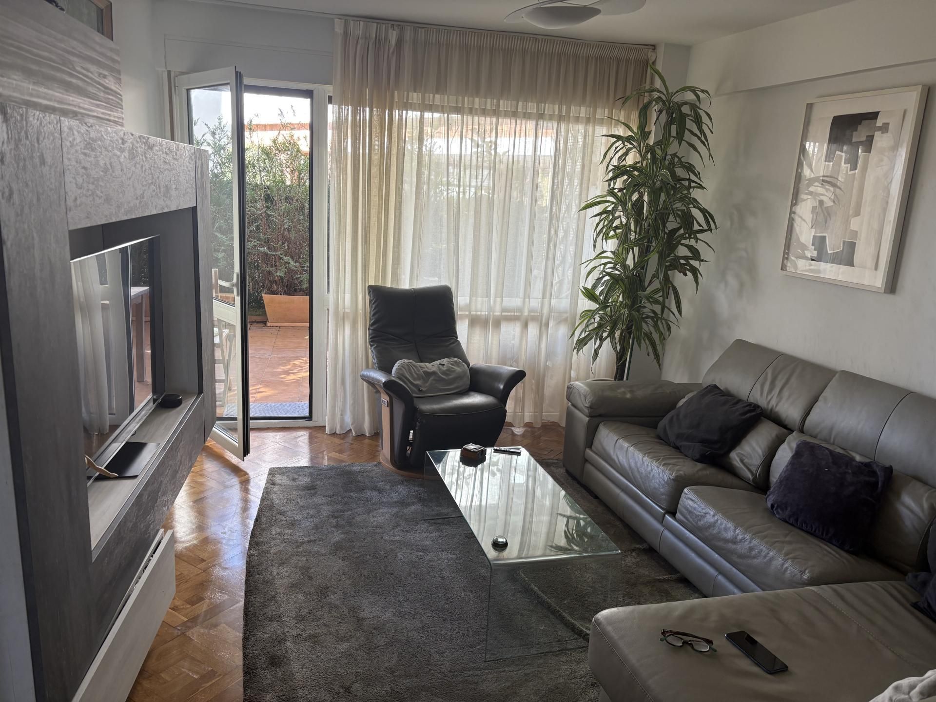 Wohnzimmer von Wohnung zum Verkauf in Donostia - San Sebastián  mit Heizung, Parkett und Terrasse