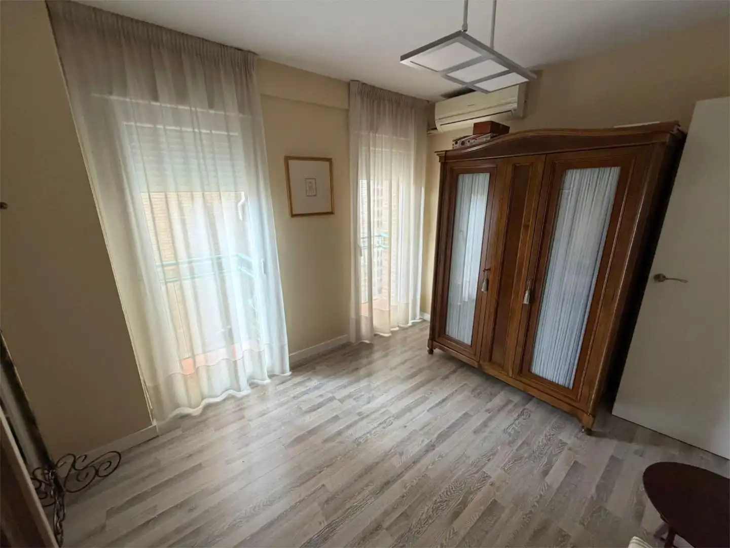 Bedroom of Flat for sale in Granada  with Air Conditioner, Heating and Private garden