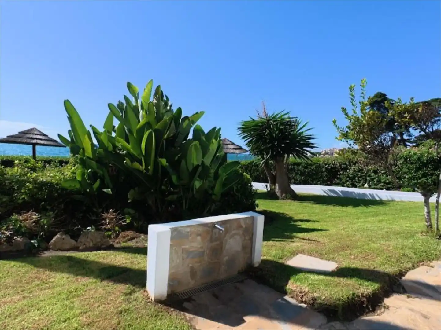 Garden of Flat for sale in Mijas  with Air Conditioner, Heating and Storage room