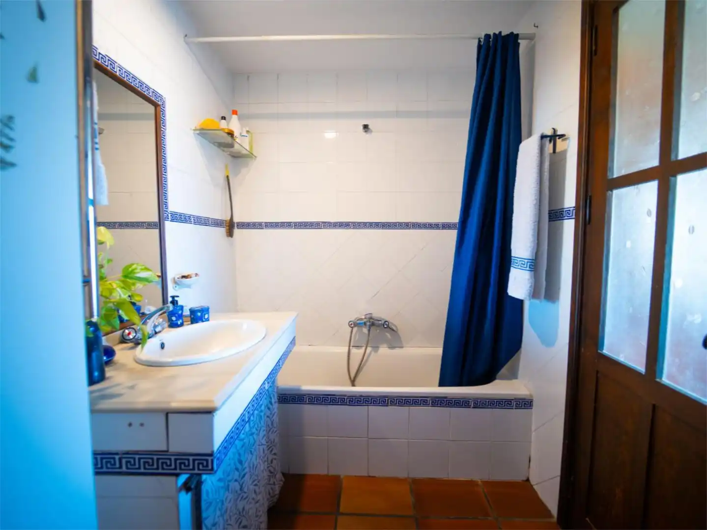 Casa adosada en venta en Calle Herrerías, 51, Montoro Baño de Casa adosada en venta en Montoro con Aire acondicionado, Calefacción y Terraza