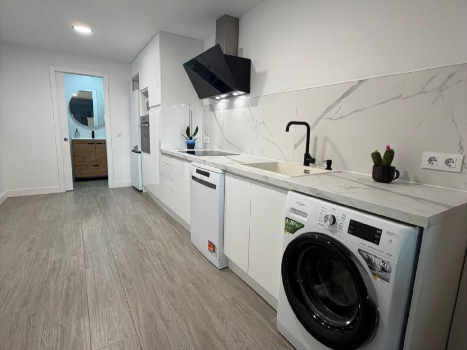 Cocina de Casa adosada de alquiler en Navalcarnero con Calefacción y Balcón