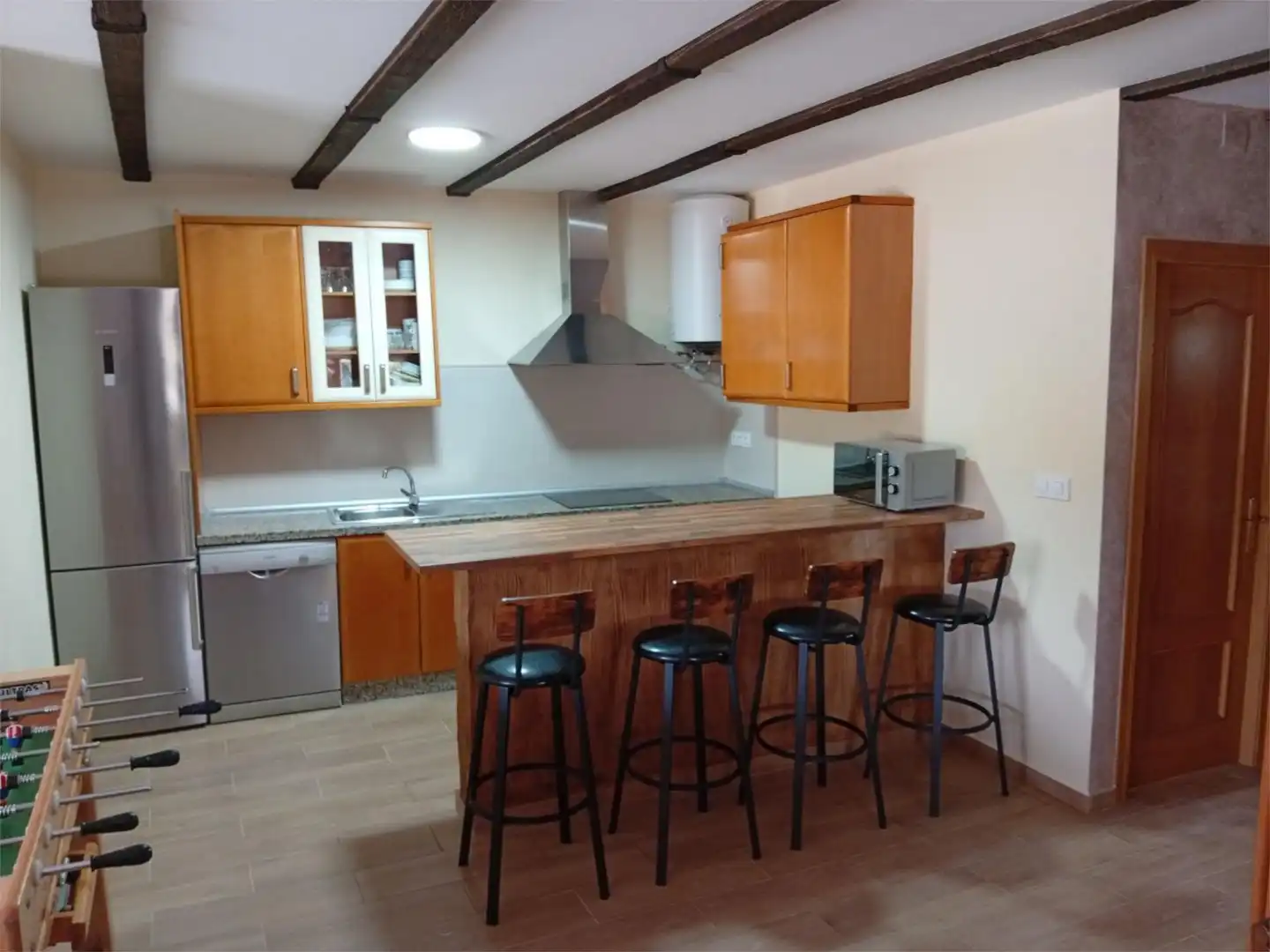 Casa o chalet de alquiler en Calle Escobares, 23, San Clemente Cocina de Casa o chalet de alquiler en San Clemente con Aire acondicionado, Calefacción y Jardín privado