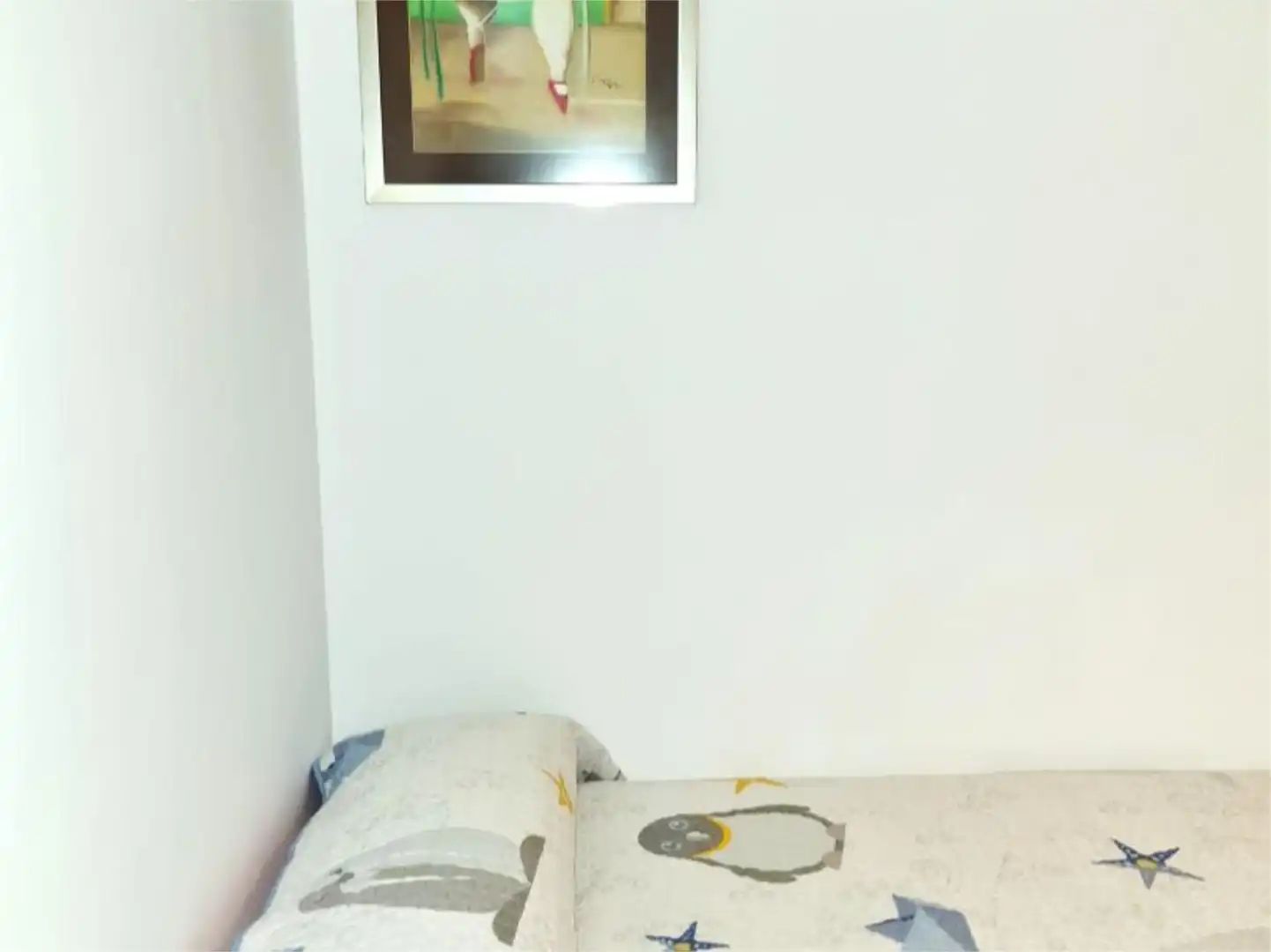Piso en venta en Calle Castilla, 38, San Pedro de Alcántara pueblo Habitación de Piso en venta en Marbella con Aire acondicionado, Calefacción y Balcón