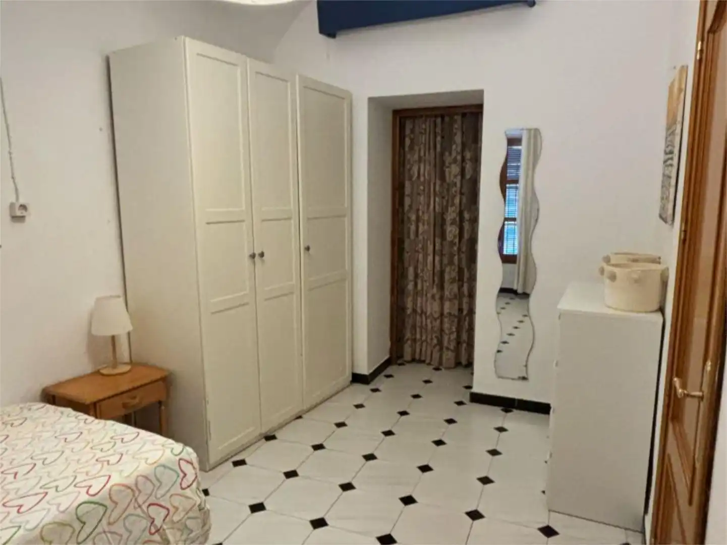 Casa adosada en venta en Calle León XIII, 12, Salvaleón Habitación de Casa adosada en venta en Salvaleón con Terraza, Amueblado y Balcón