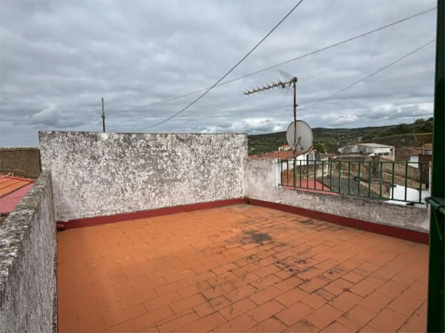 Casa adosada en venta en Calle León XIII, 12, Salvaleón Terraza de Casa adosada en venta en Salvaleón con Terraza, Amueblado y Balcón