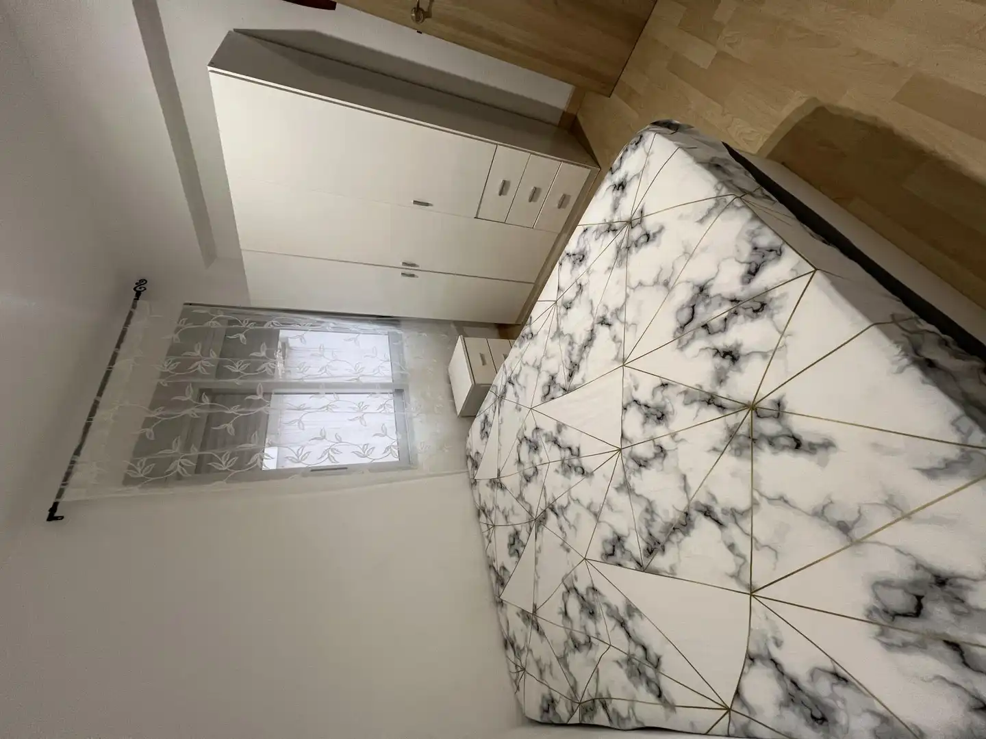 Bedroom of Flat for share in Valencia  with Parquet flooring and Furnished