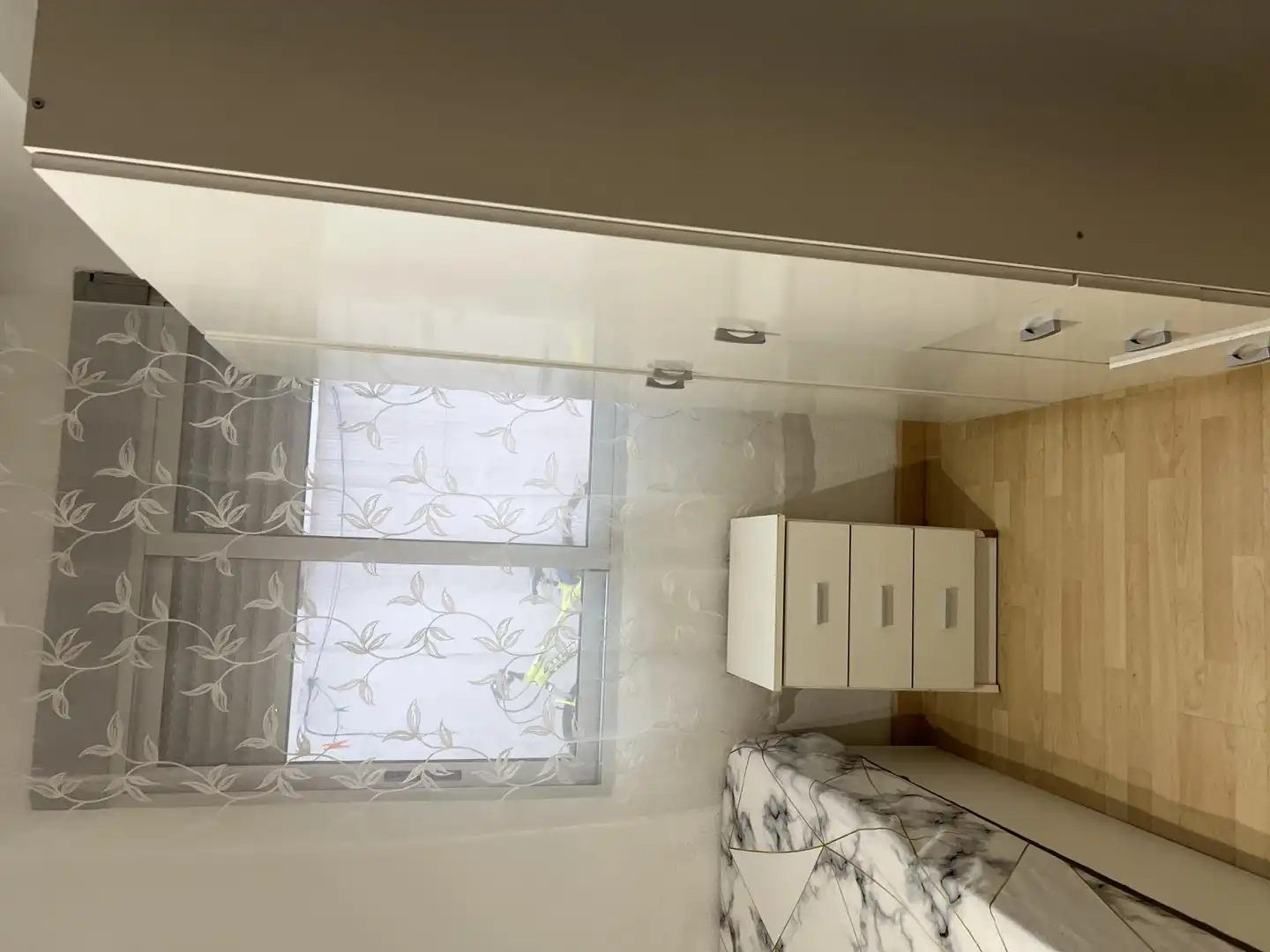 Bedroom of Flat for share in Valencia  with Parquet flooring and Furnished