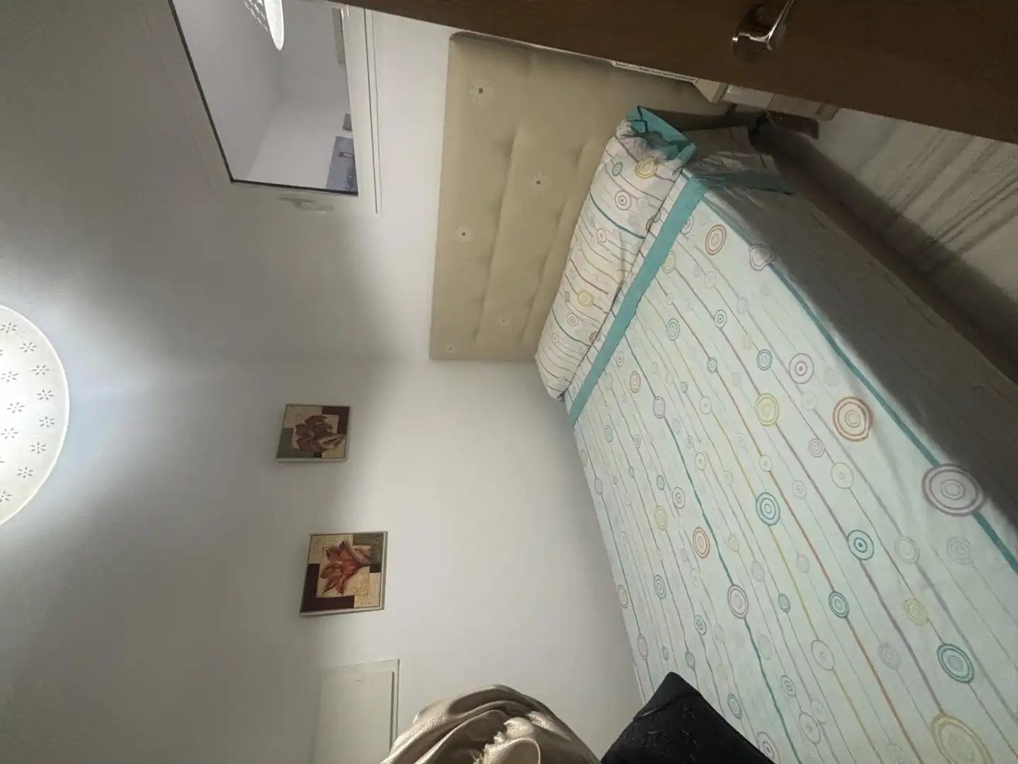 Piso en venta en Avenida México, 26, Bahía Dorada Habitación de Piso en venta en Estepona con Aire acondicionado, Calefacción y Jardín privado