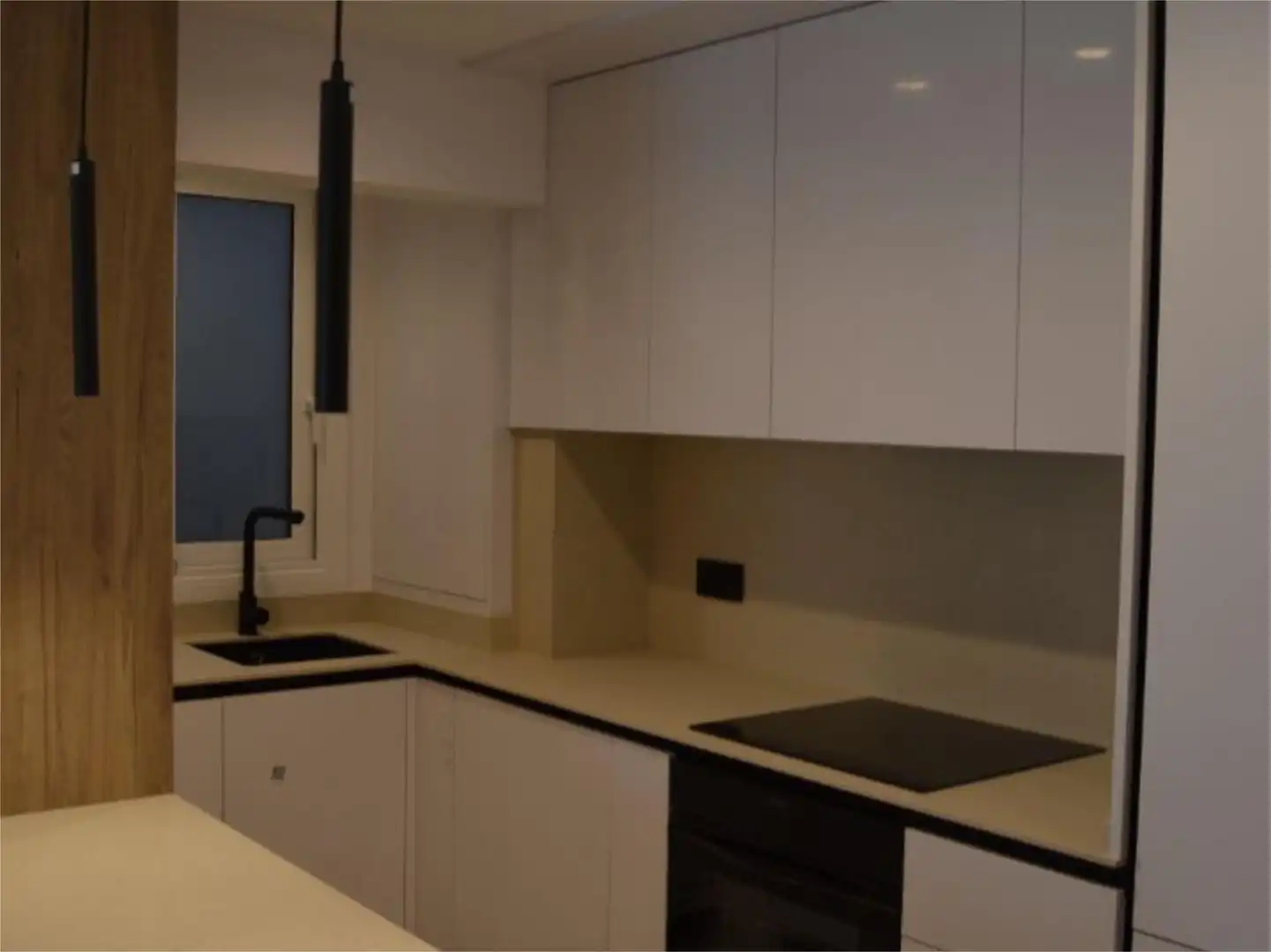 Piso en venta en Carrer de Josep Serrano, 43, Can Baró Cocina de Piso en venta en Barcelona Capital con Aire acondicionado y Balcón