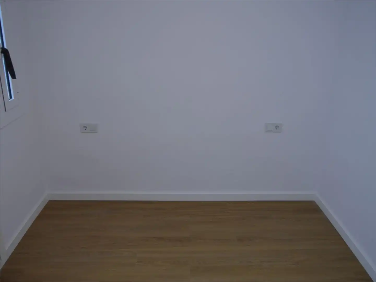 Piso en venta en Carrer de Josep Serrano, 43, Can Baró Habitación de Piso en venta en Barcelona Capital con Aire acondicionado y Balcón