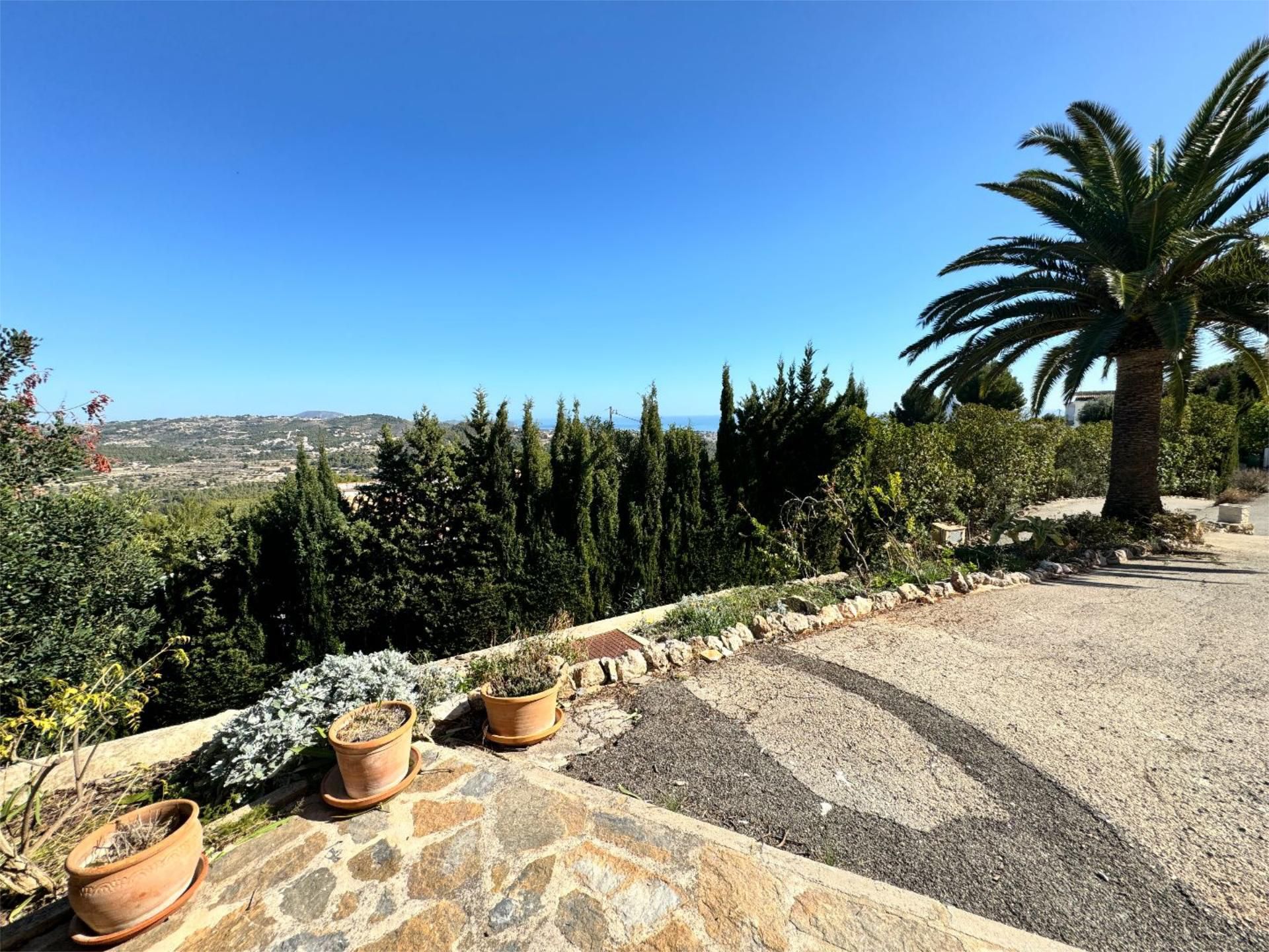 Garden of Study for rent in Calpe / Calp  with Air Conditioner, Heating and Terrace