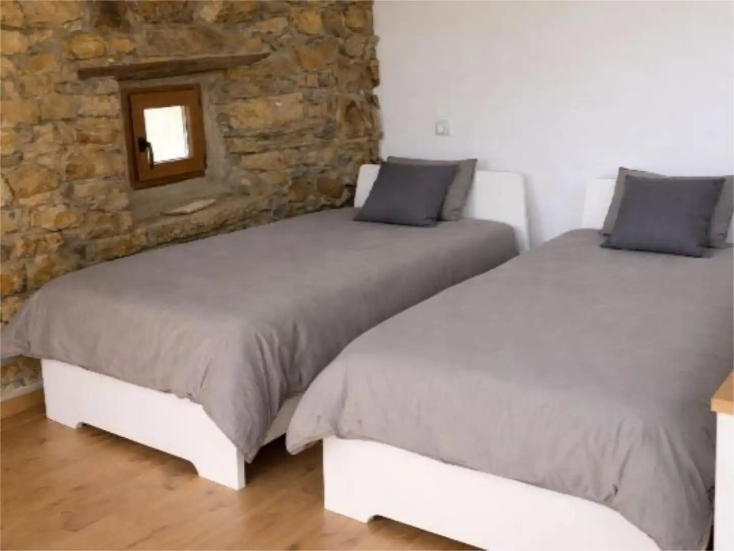 Casa o chalet en venta en Liérganes, 13, Liérganes Habitación de Casa o chalet en venta en Liérganes con Calefacción, Jardín privado y Parquet