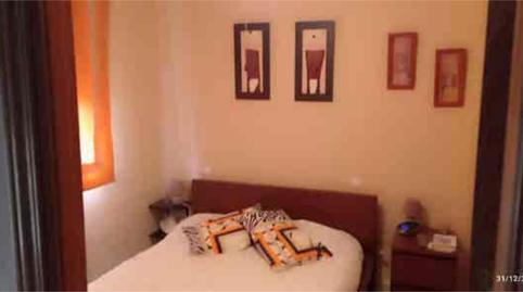 Foto 2 de Piso en venta en Brenes, Sevilla