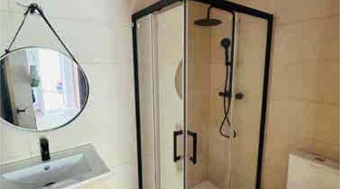 Foto 5 de Piso en venta en Inmobiliaria - Barreda, Torrelavega