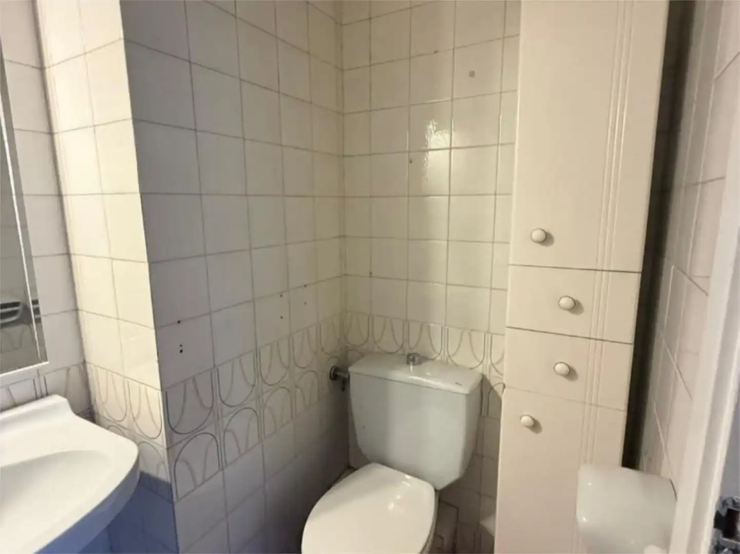 Room in Calle de la Carabela, 10, Alameda de Osuna Room in Calle de la Carabela, 10, Alameda de Osuna