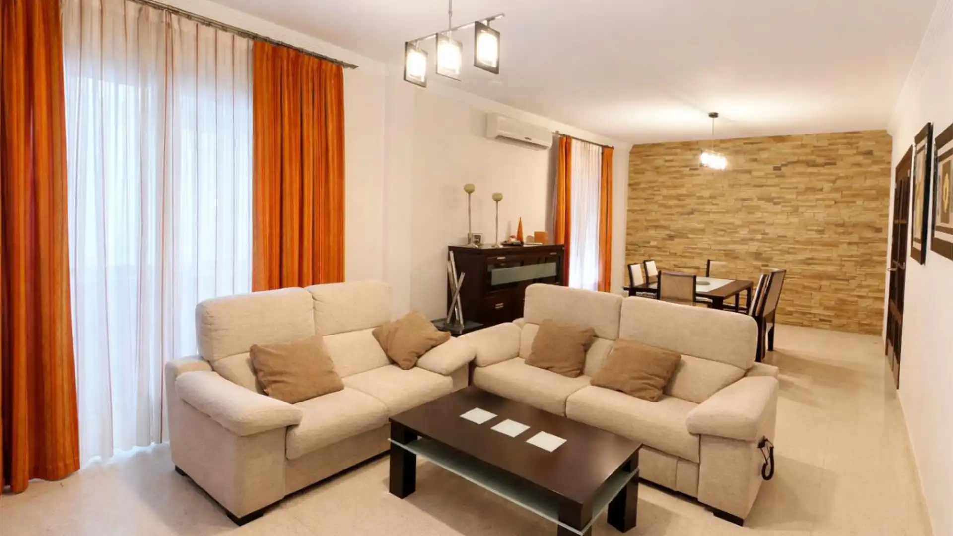 Wohnzimmer von Wohnung zum Verkauf in Olvera mit Klimaanlage, Terrasse und Balkon