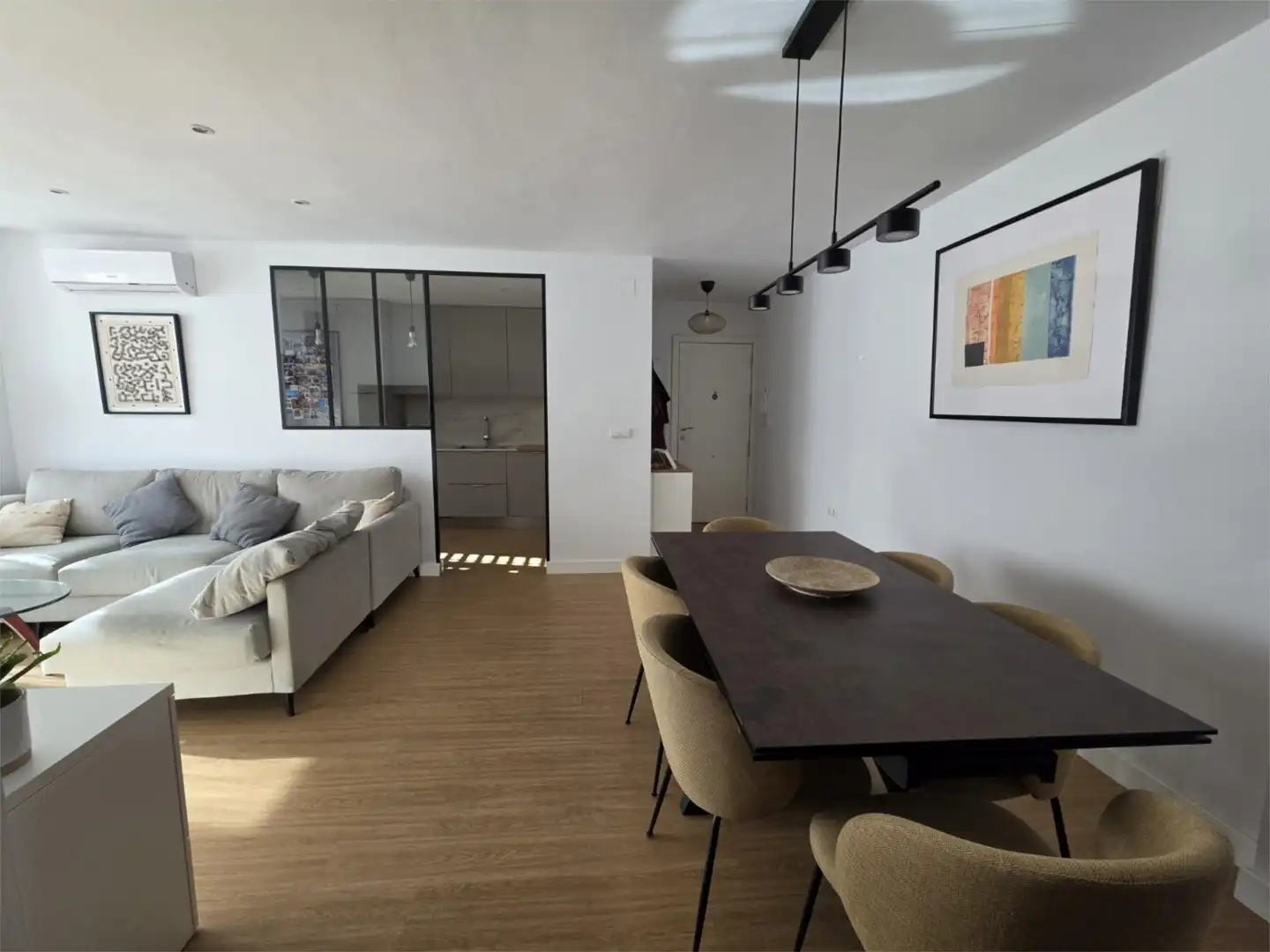 Menjador de Pis en venda en Sanlúcar de Barrameda amb Aire condicionat i Aparcament comunitari