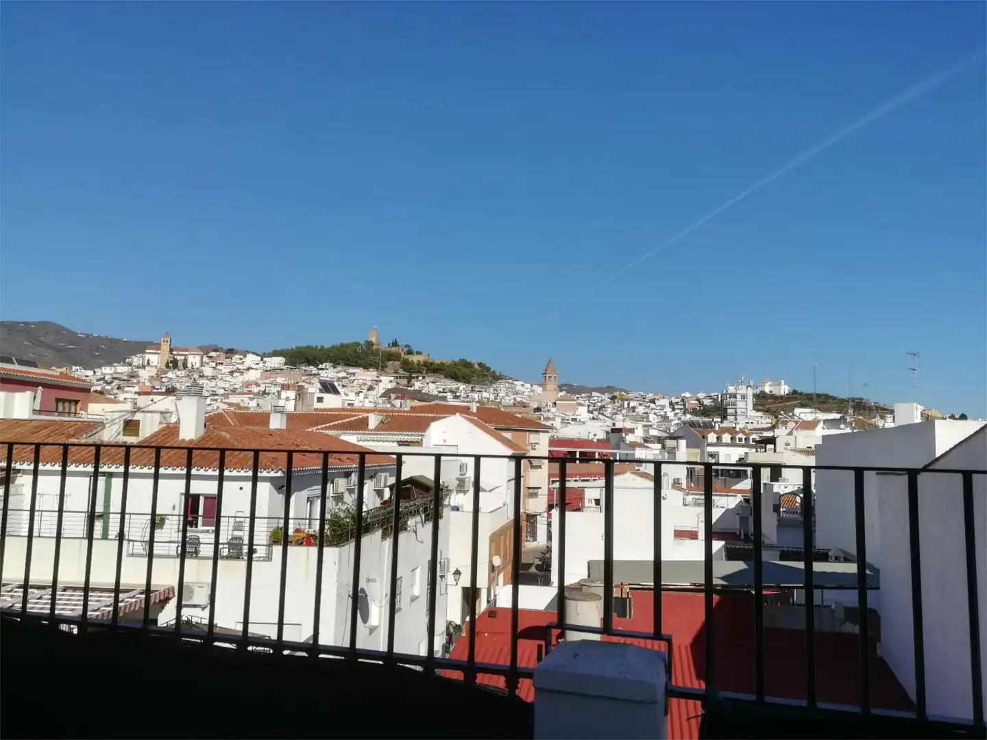 Außenansicht von Dachboden zum Verkauf in Vélez-Málaga mit Klimaanlage und Terrasse