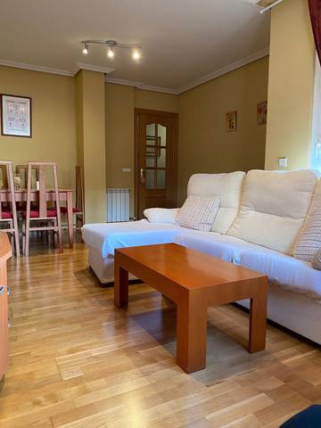 Piso en Venta en Calle Pino, 3 en Alba de Tormes