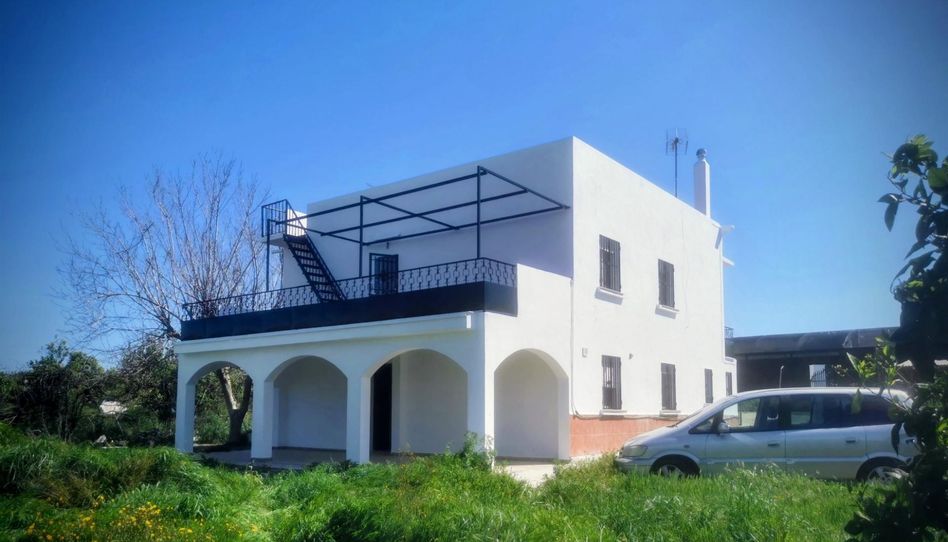 Casa o chalet en venta en Carretera Valdezorras, 61, Valdezorras - El Gordillo, Sevilla Capital - imagen 1 Foto 1 de Casa o chalet en venta en Carretera Valdezorras, 61, Valdezorras - El Gordillo, Sevilla Capital