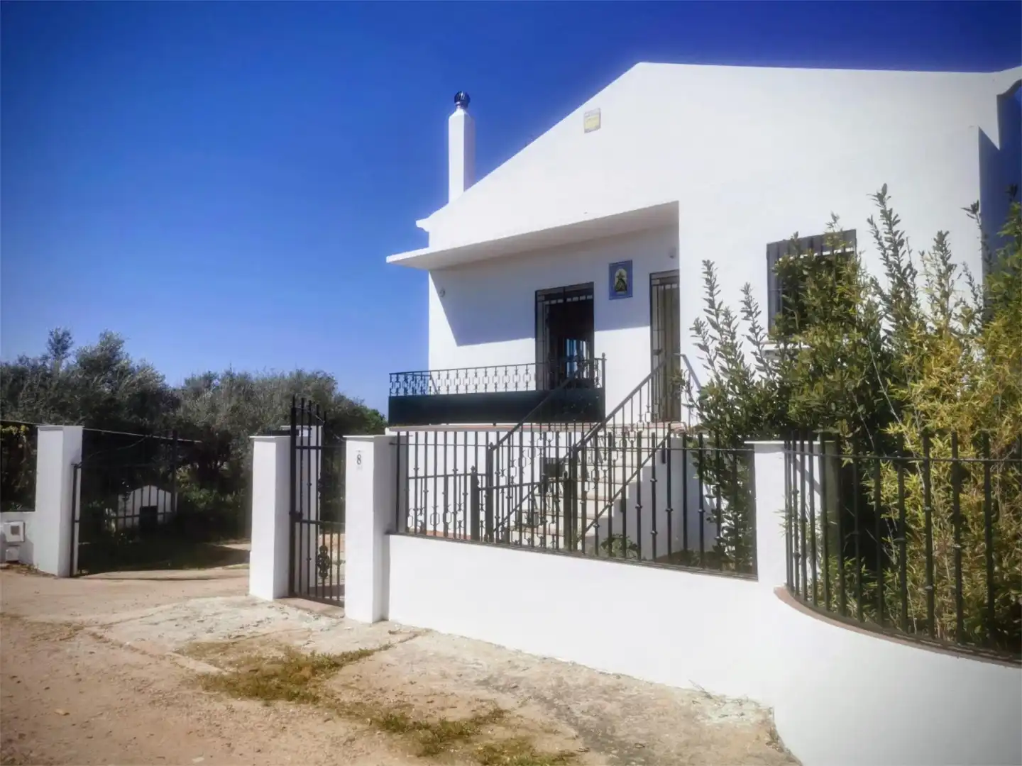 Casa o chalet en venta en Carretera Valdezorras, 61, Valdezorras - El Gordillo Vista exterior de Casa o chalet en venta en Sevilla Capital