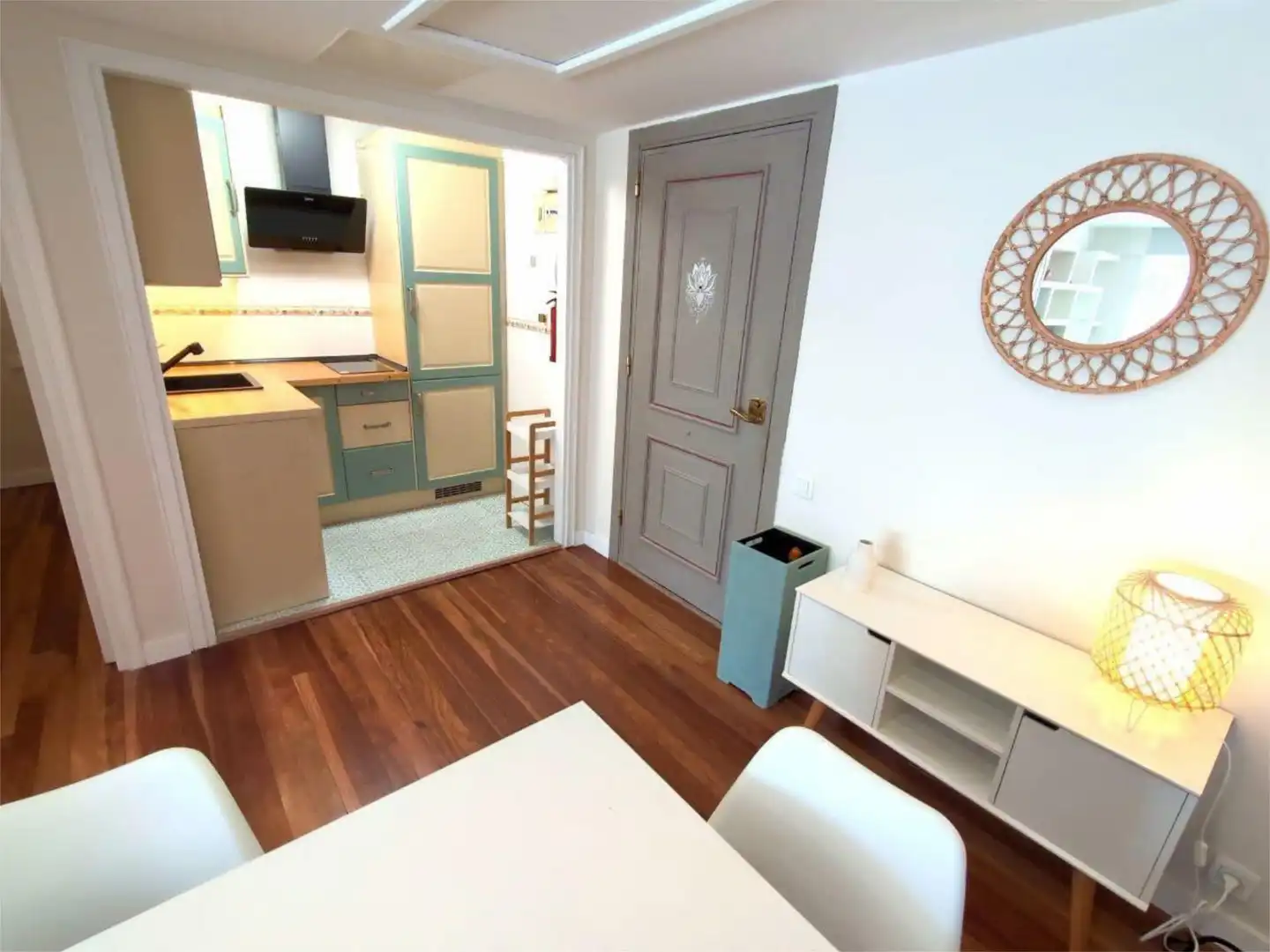 Wohnung zur Miete in Calle de Julián Besteiro, 35, Castillejos - Cuzco Küche von Wohnung zur Miete in Madrid Capital mit Klimaanlage und Schwimmbad