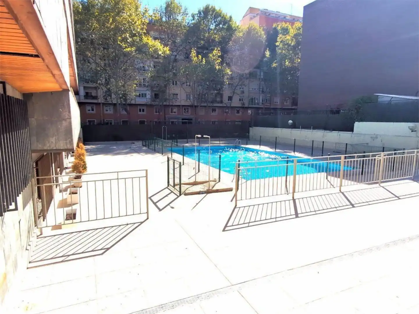 Wohnung zur Miete in Calle de Julián Besteiro, 35, Castillejos - Cuzco Schwimmbecken von Wohnung zur Miete in Madrid Capital mit Klimaanlage und Schwimmbad