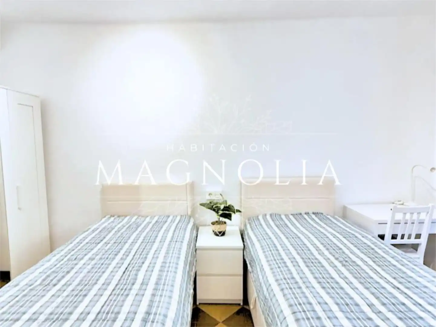 Room in Kale Nagusia, 14, Zarautz Bedroom of Flat for share in Zarautz with Furnished and Balcony