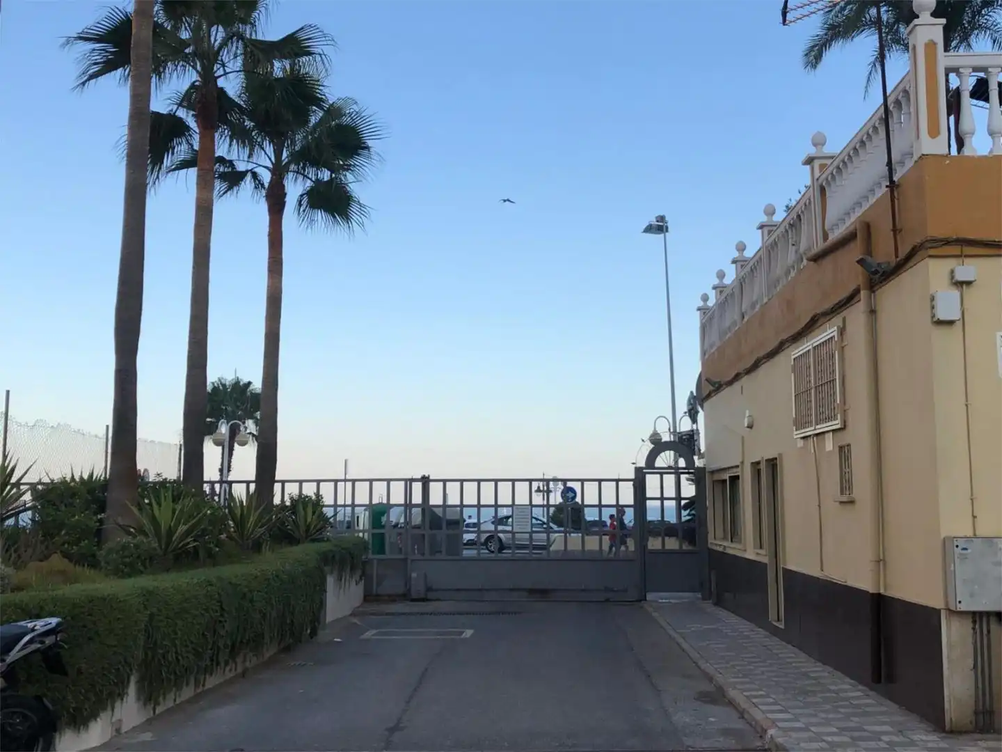 Flat for rent in Avenida Antonio Machado, 60, Parque de la Paloma Flat for rent in Avenida Antonio Machado, 60, Parque de la Paloma