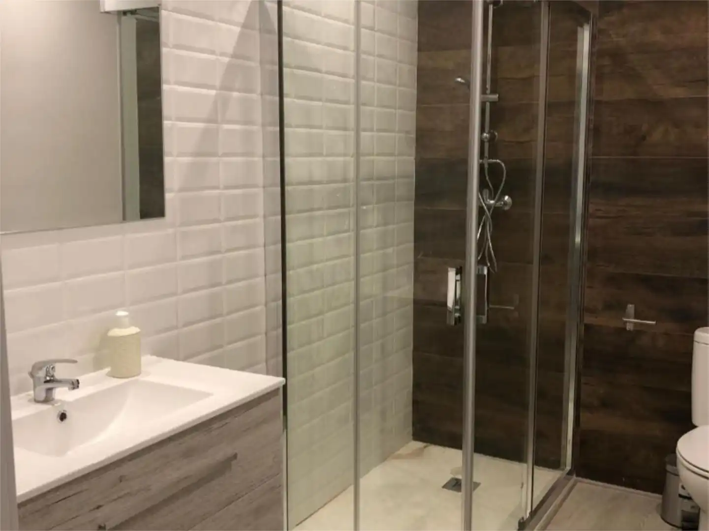Flat for rent in Avenida Antonio Machado, 60, Parque de la Paloma Flat for rent in Avenida Antonio Machado, 60, Parque de la Paloma