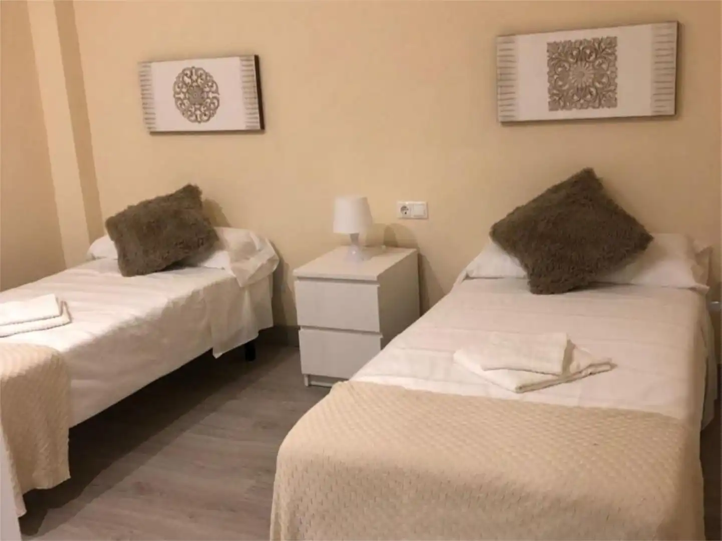 Flat for rent in Avenida Antonio Machado, 60, Parque de la Paloma Flat for rent in Avenida Antonio Machado, 60, Parque de la Paloma