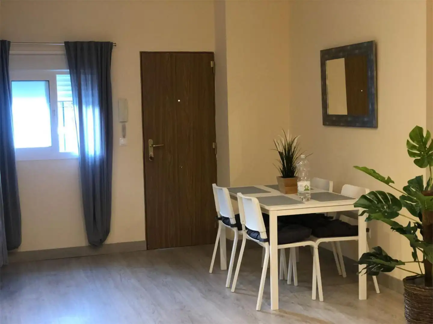 Flat for rent in Avenida Antonio Machado, 60, Parque de la Paloma Flat for rent in Avenida Antonio Machado, 60, Parque de la Paloma