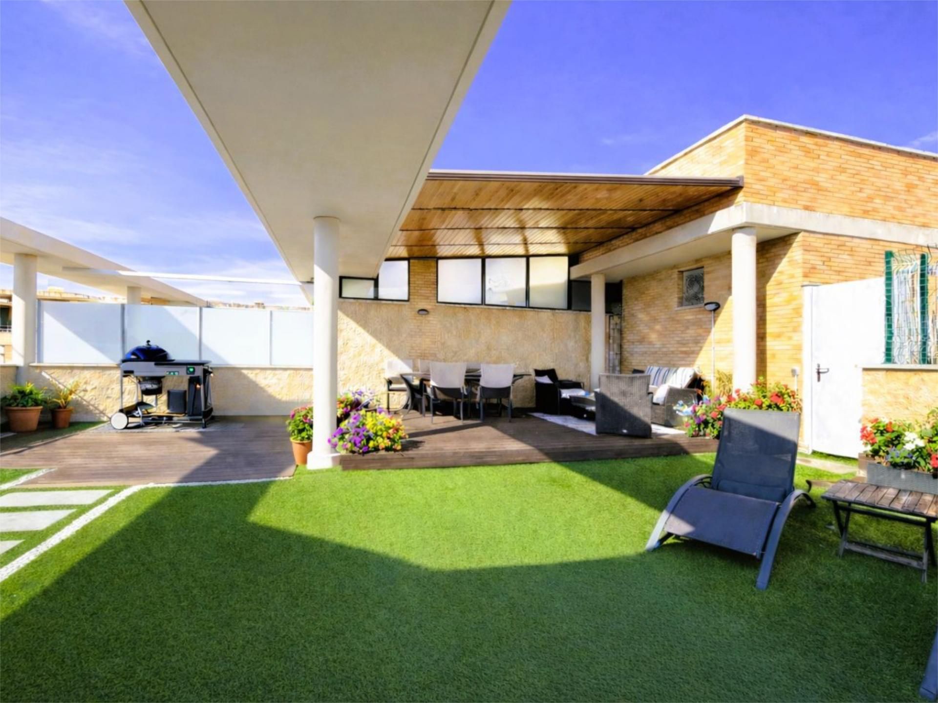 Attic for sale in Calle Ibón de Catieras, 4, Miralbueno