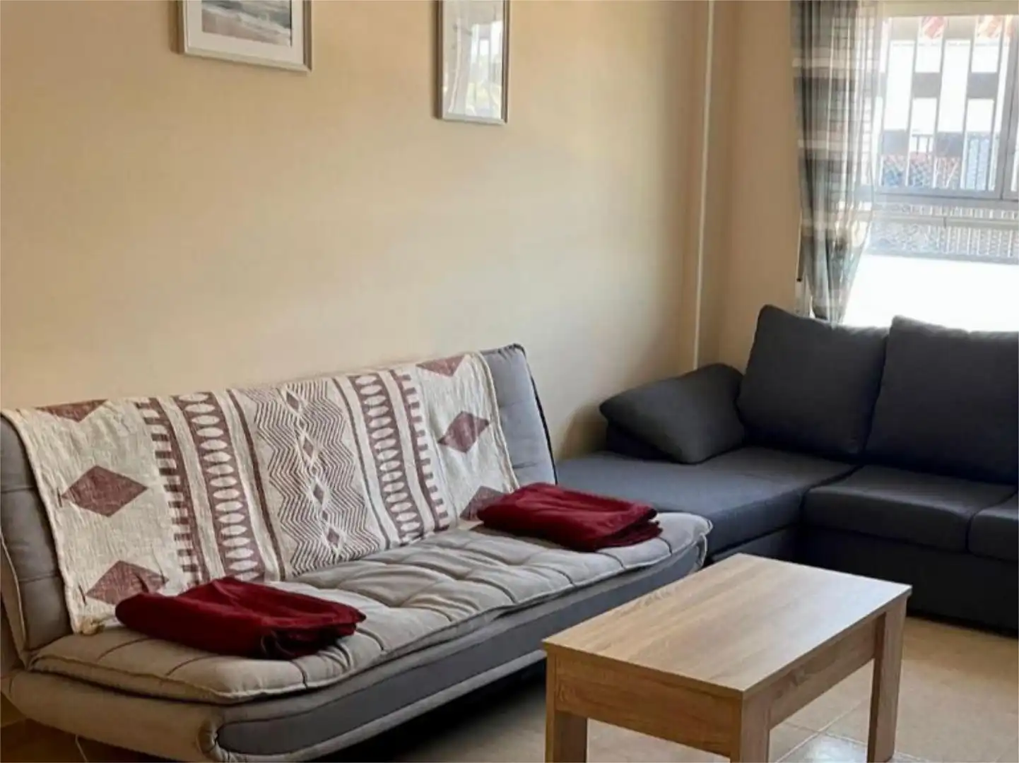 Flat for rent in Camino de los Romanos, 6, Torreblanca Living room of Flat for rent in Torreblanca with Air Conditioner, Heating and Furnished