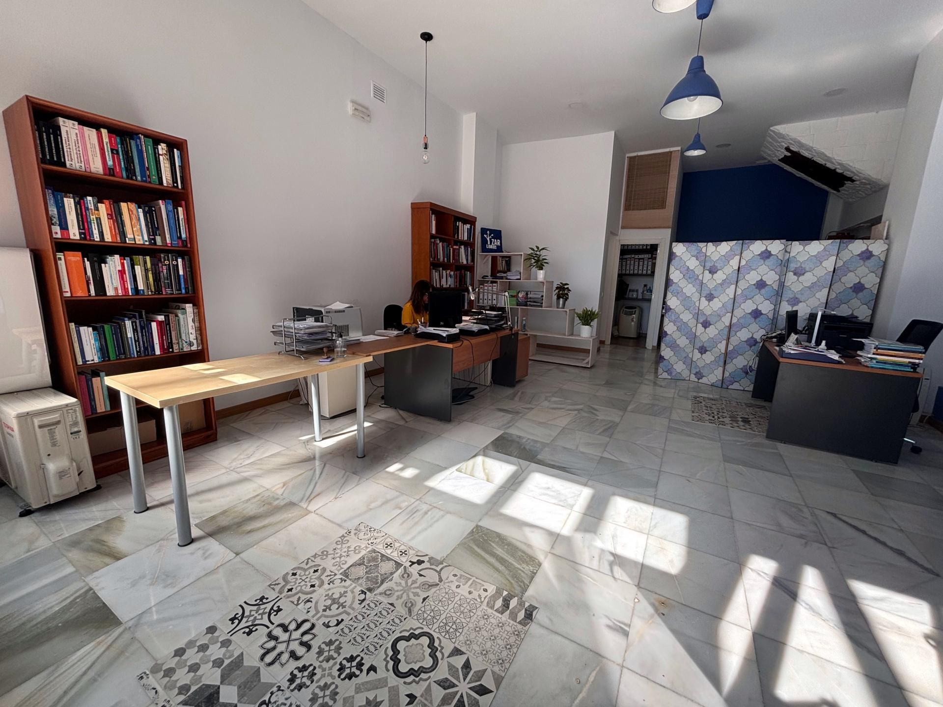 Local en venta en Mairena del Aljarafe