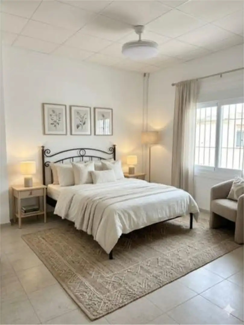 Bedroom of Office for rent in Córdoba  with Air Conditioner