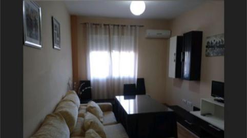 Foto 3 de Apartament de lloguer a Calle Vistahermosa, 52, San Roque - Ronda Norte, Badajoz Capital