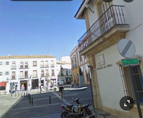 Garaje en Alquiler en Alcolea