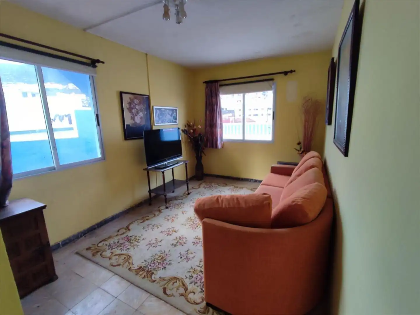 Sala de estar de Piso en venta en Los Realejos con Jardín privado, Terraza y Trastero