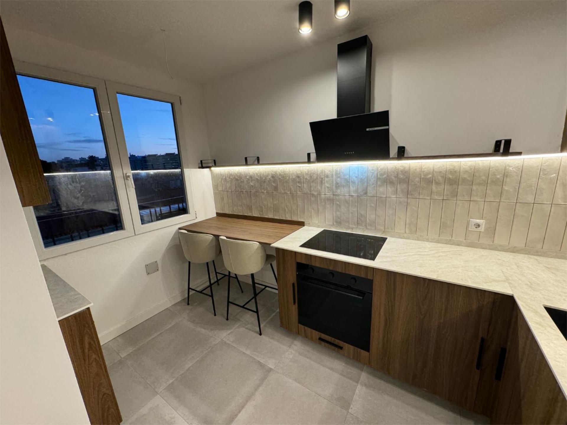 Cuina de Pis en venda en Málaga Capital amb Aire condicionat, Terrassa i Balcó