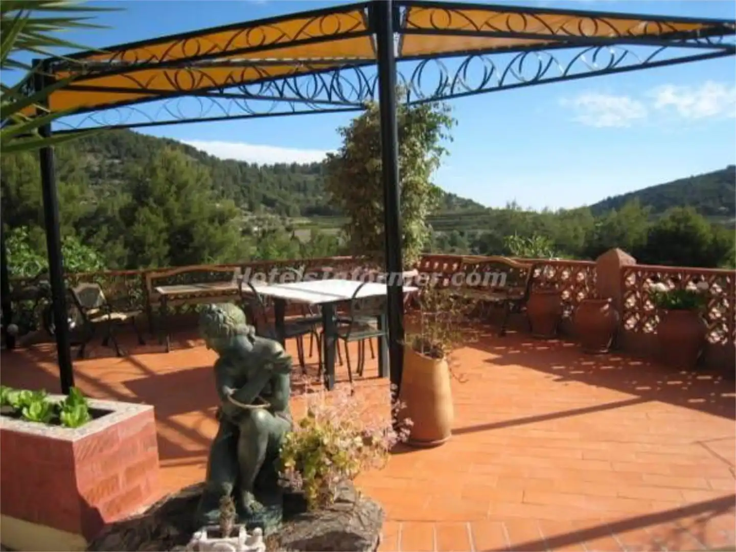 Casa o xalet en venda a Urbanizacion Panorama II Sector 13 Sup, 22, Oliva pueblo Terrassa de Casa o xalet en venda en Oliva amb Aire condicionat, Calefacció i Jardí privat