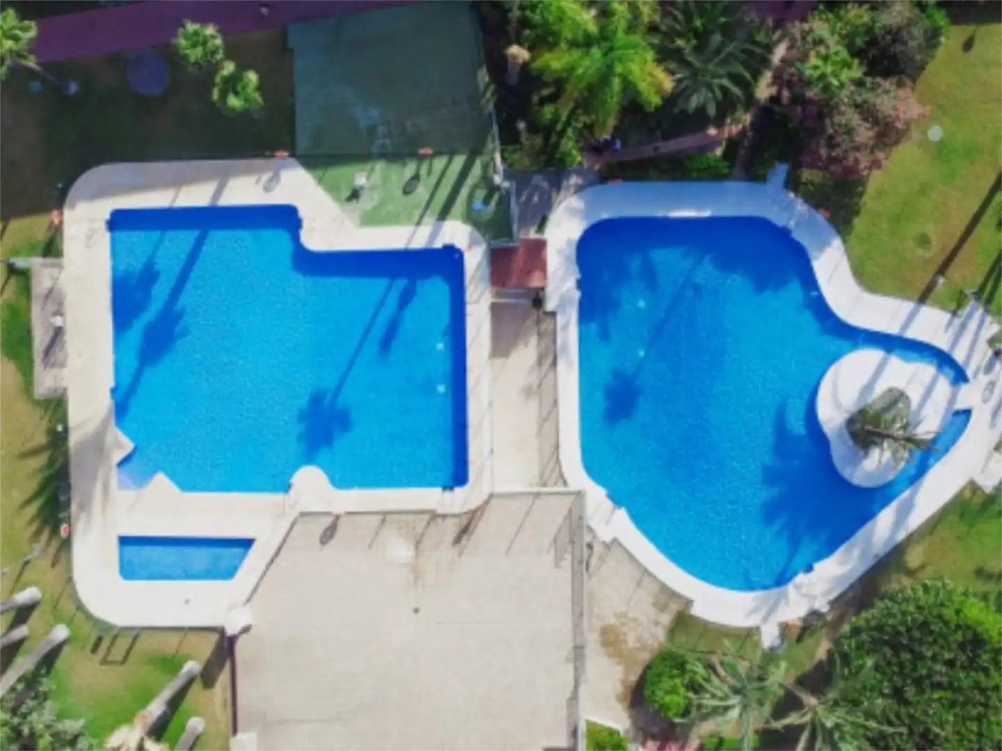 Àtic en venda a Calle Margarita, 7, La Carolina - Guadalpín Piscina de Àtic en venda en Marbella amb Aire condicionat, Terrassa i Piscina