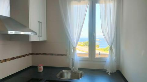 Foto 4 de Piso en venta en Mosqueiros, 12, Castiñeiras, Ribeira