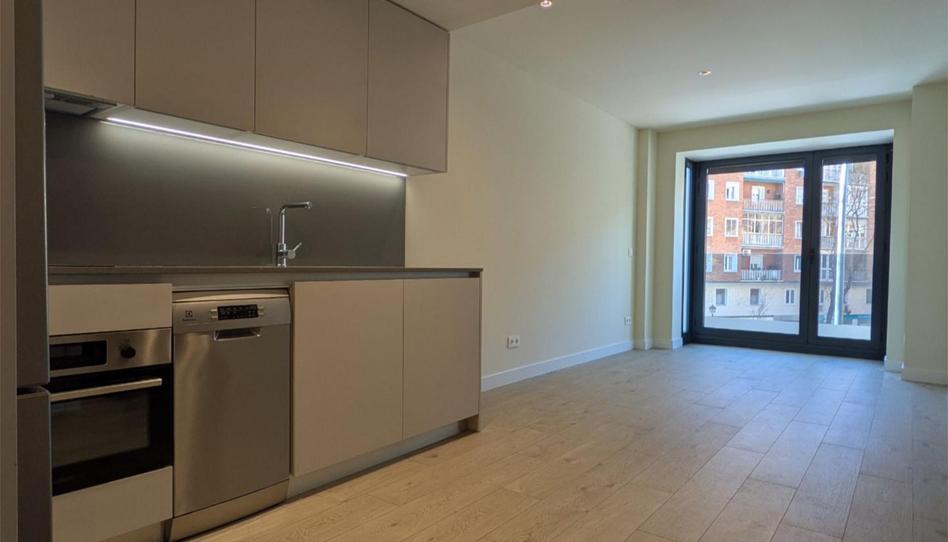 Flat for rent in Street Calle de Embajadores, 107, Delicias, Madrid Capital - image 1 Photo 1 of Flat for rent in Street Calle de Embajadores, 107, Delicias, Madrid Capital