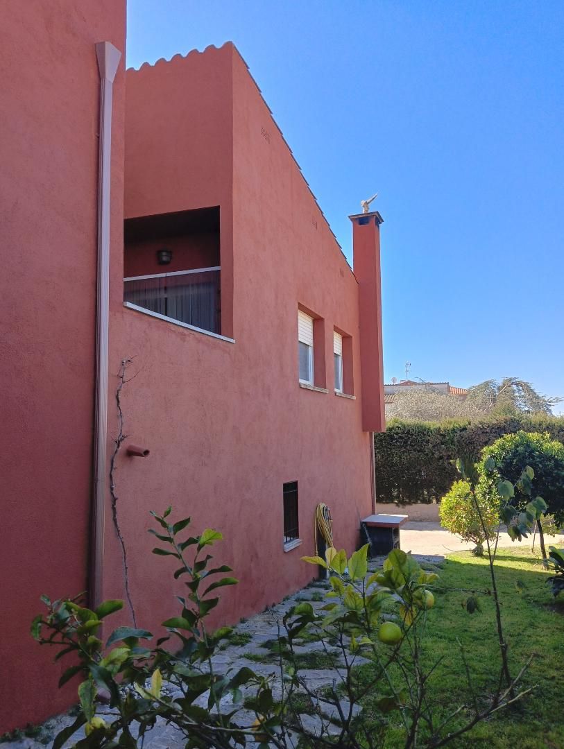 Vista exterior de Casa o chalet en venta en La Secuita con Aire acondicionado, Terraza y Balcón