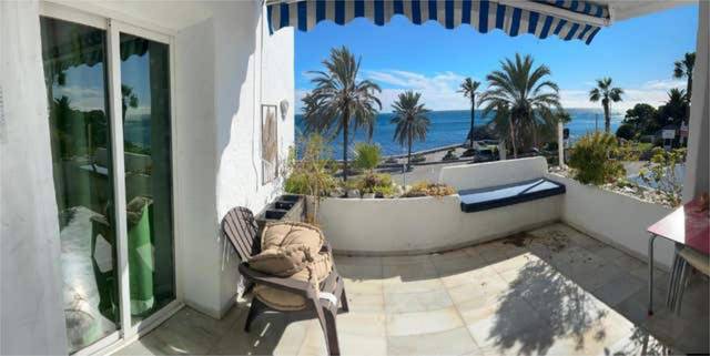 Casa-chalet en Venta en La Herradura centro